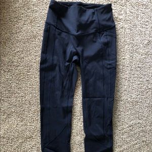 Lululemon all the right places crop 23in sz: 6